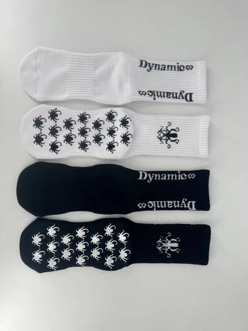 Dynamic 8 Crew Performance Grip Socks